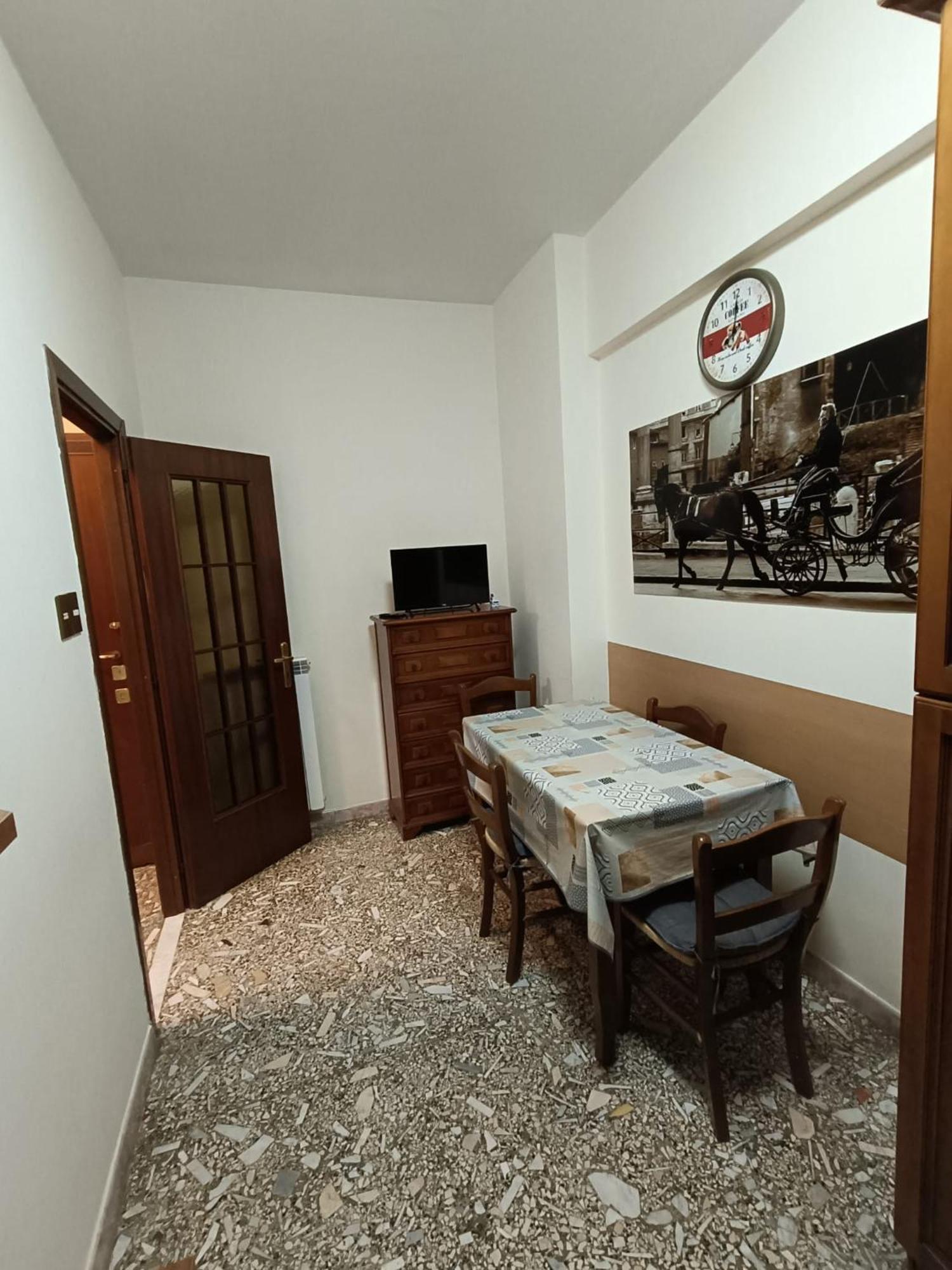 Апартаменты A Casa Di Lo Рим Экстерьер фото